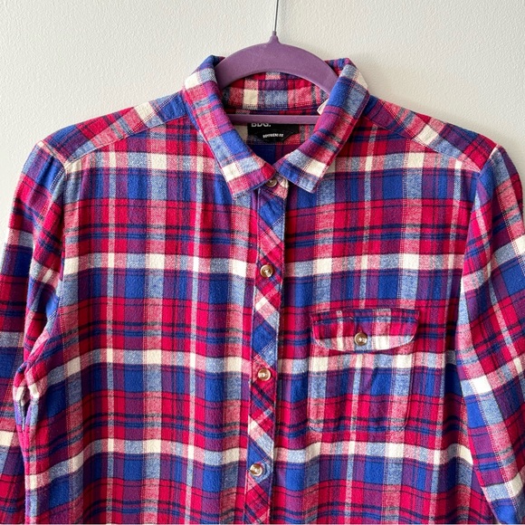 Plaid Boyfriend Fit Flannel Shirt - Picture 2 of 7